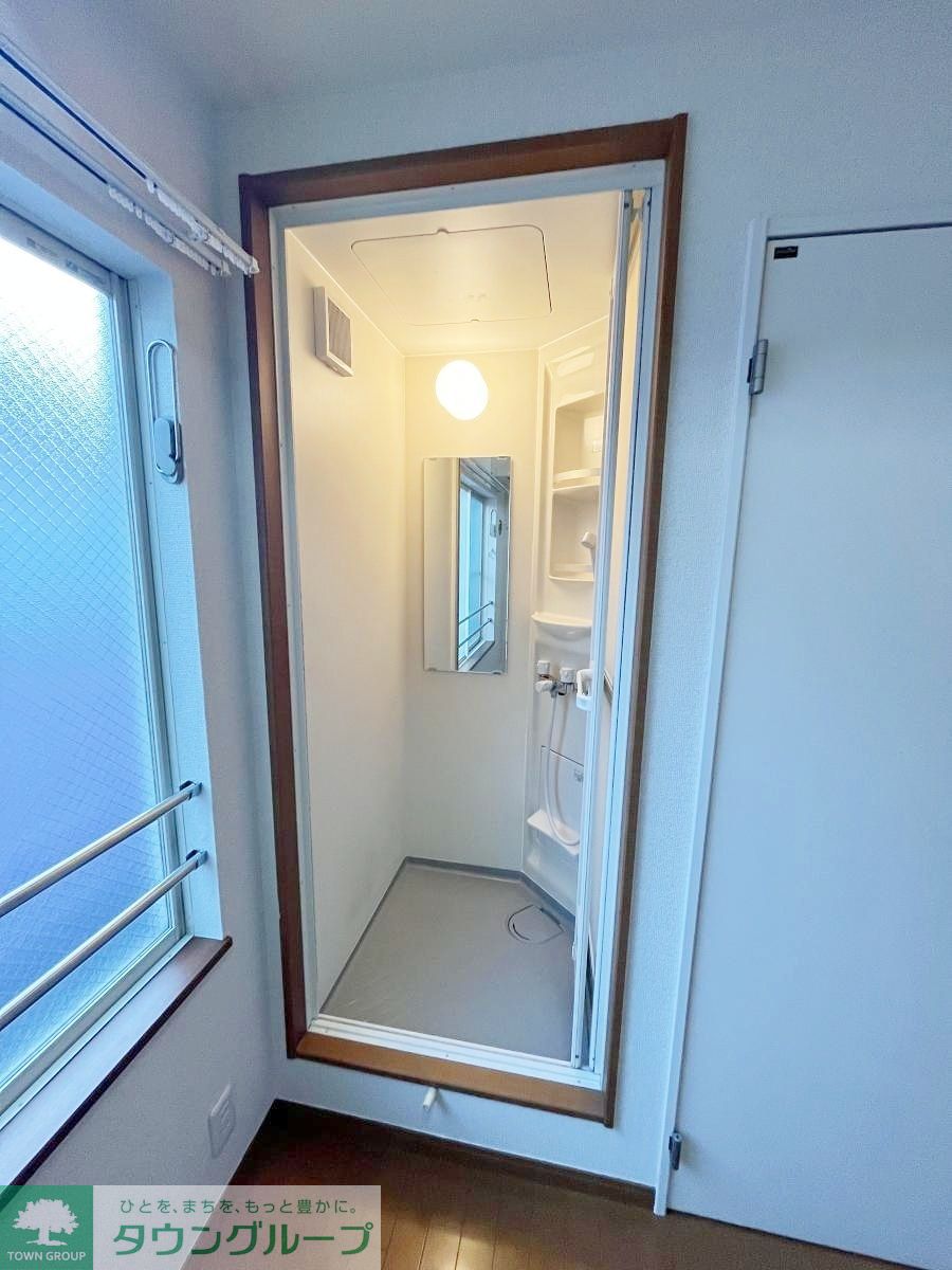 シャワールーム