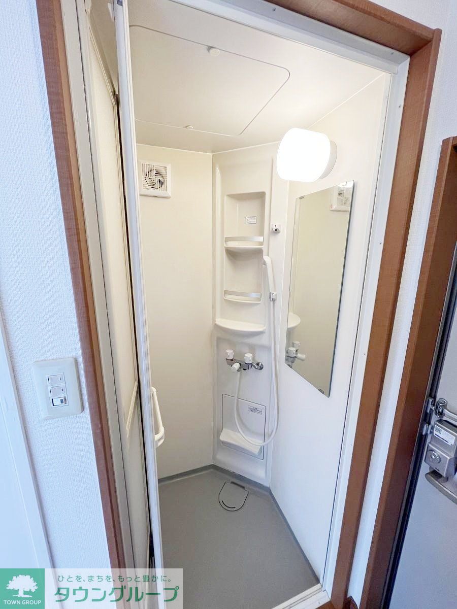 シャワールーム