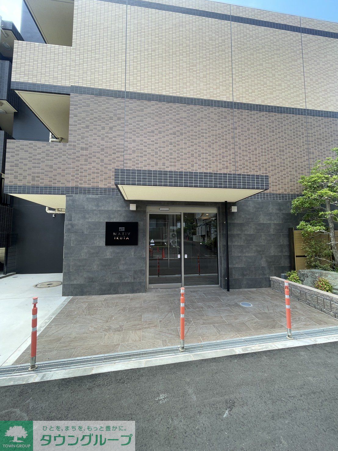建物エントランス