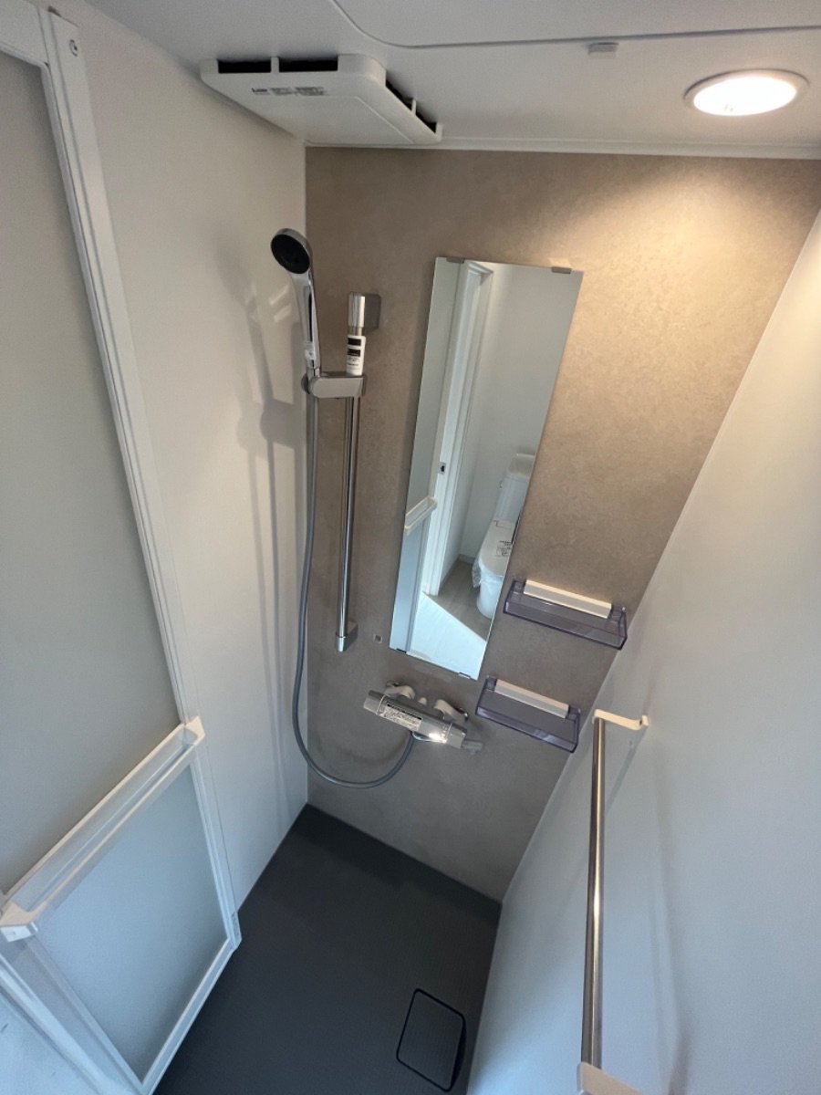 シャワールーム