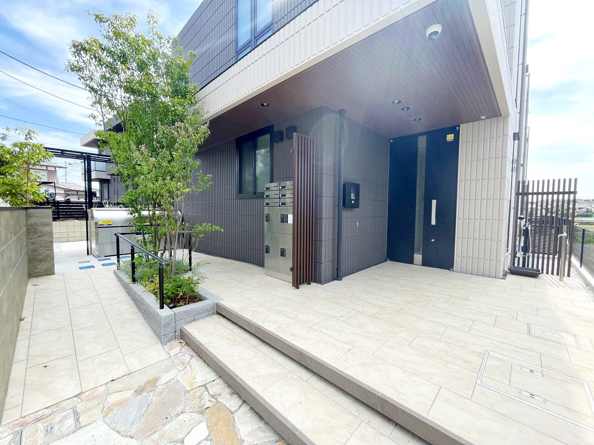 建物エントランス
