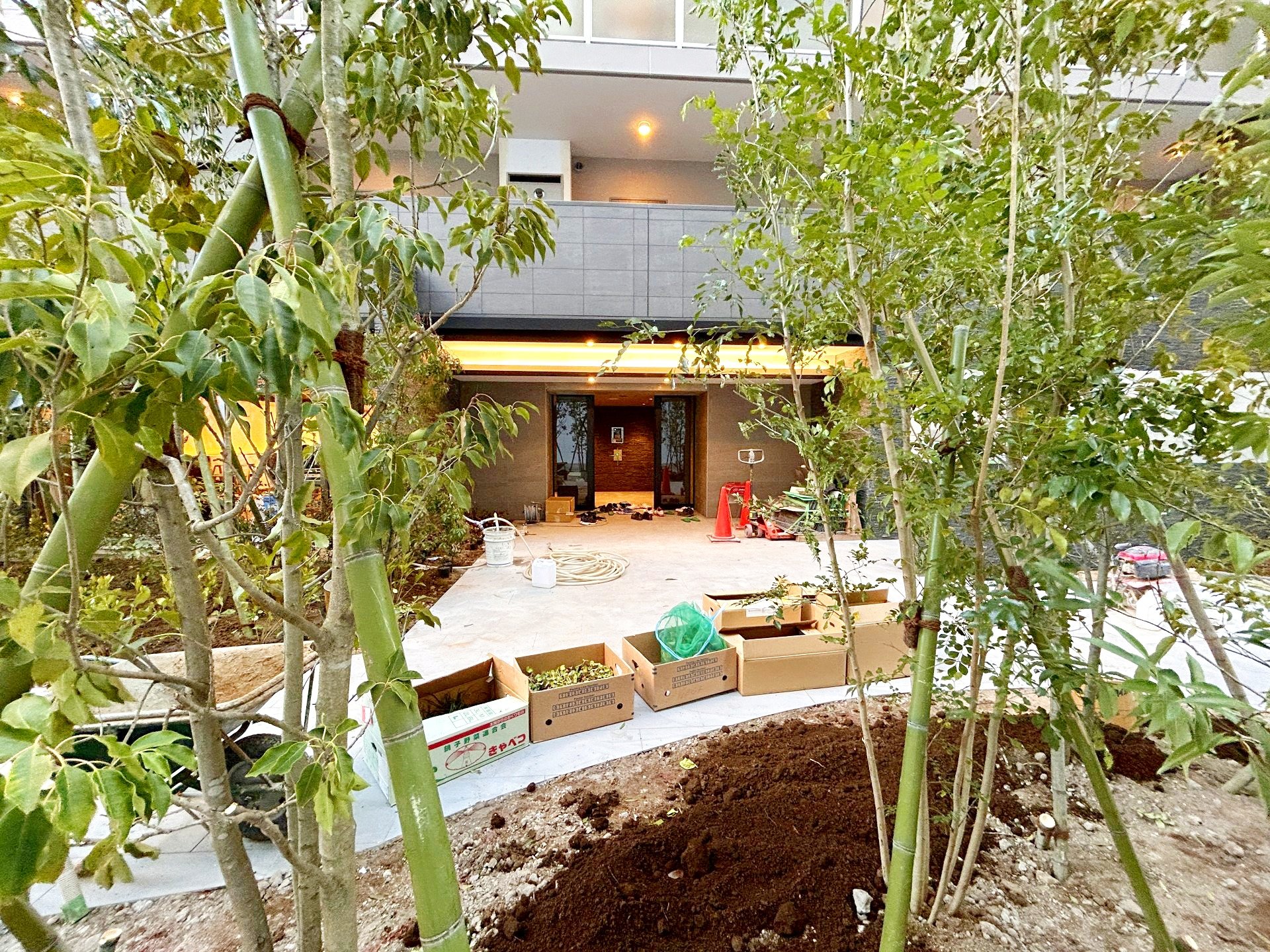 建物エントランス