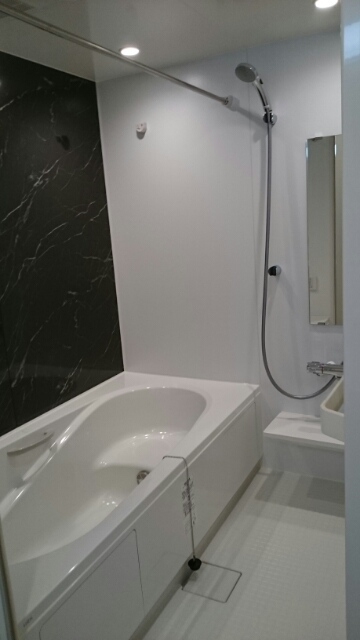 シャワールーム