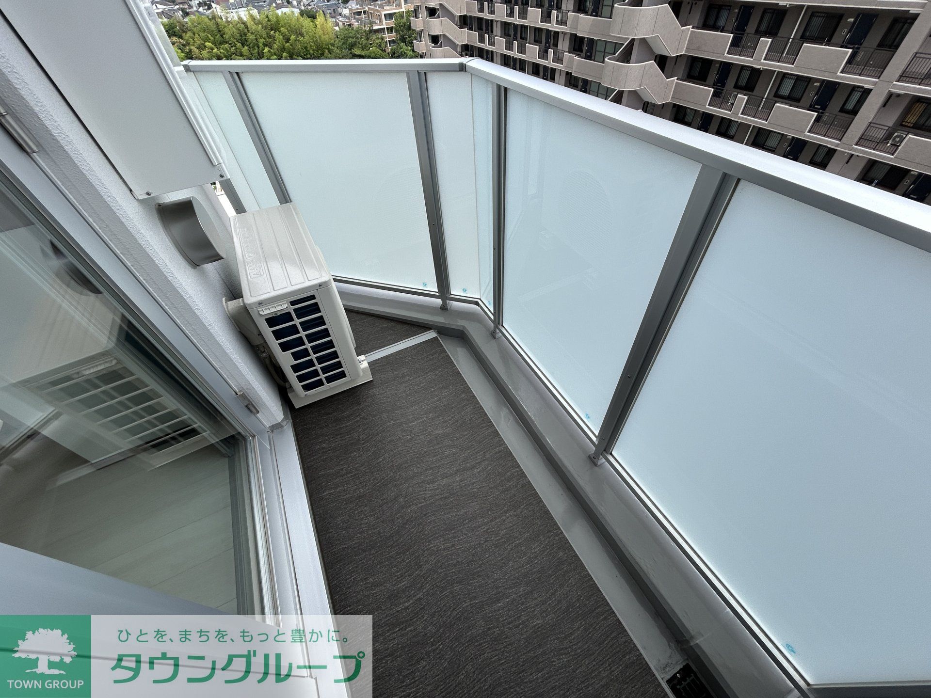 バルコニー