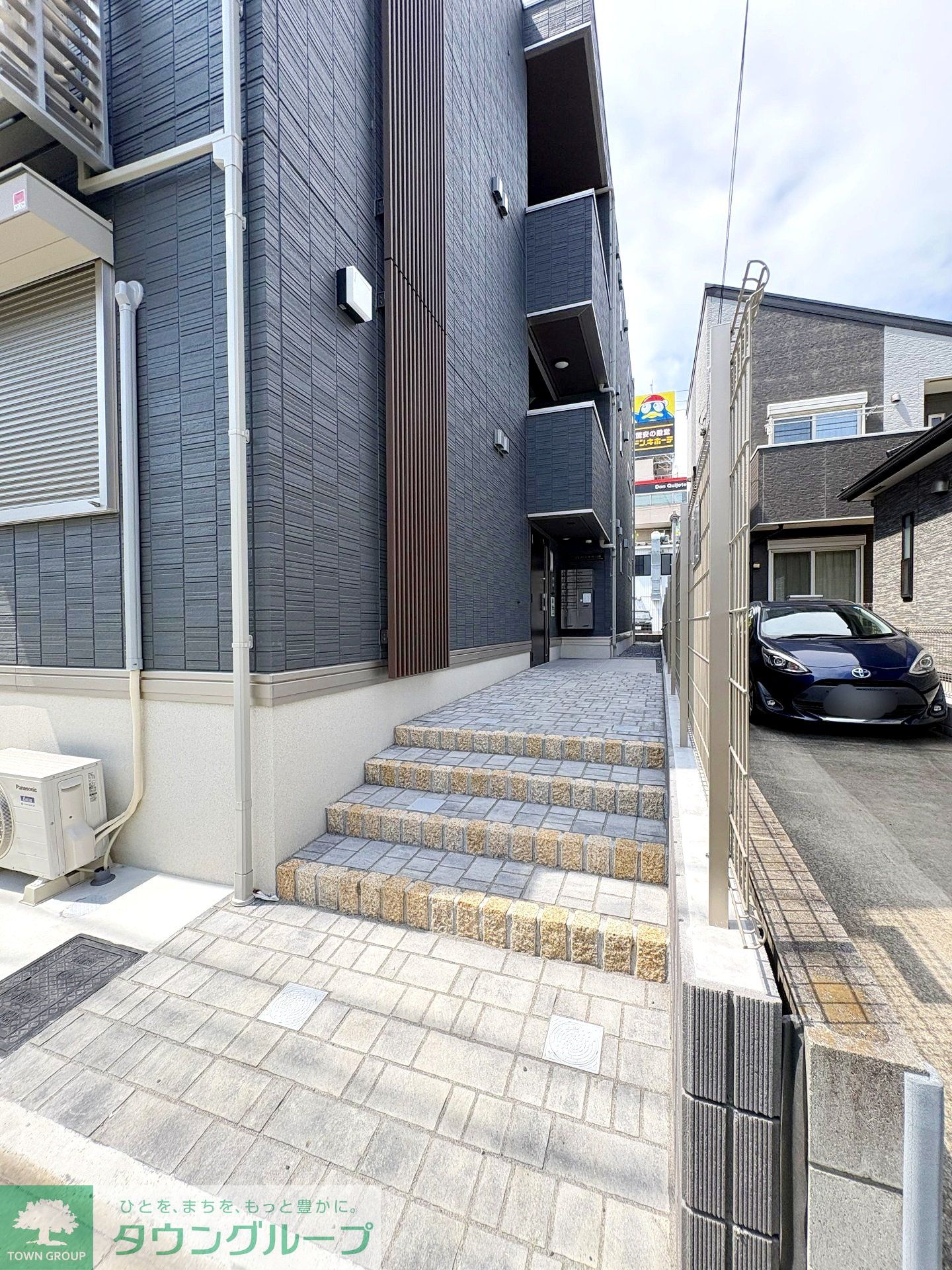 建物エントランス