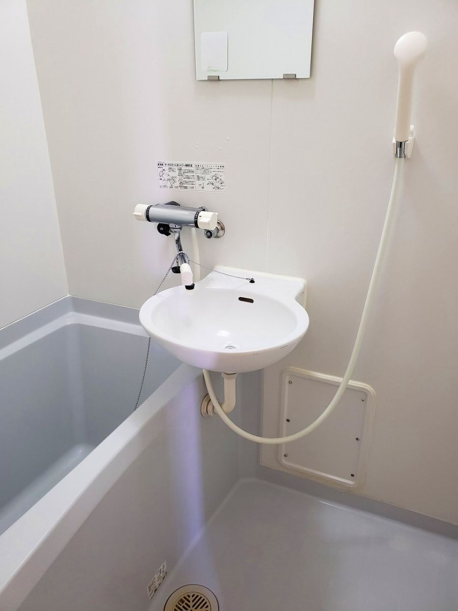 シャワールーム