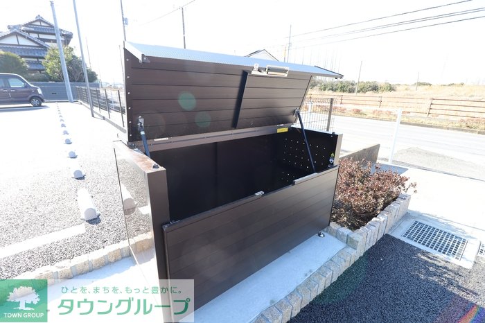 その他