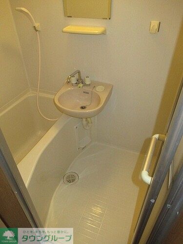 シャワールーム