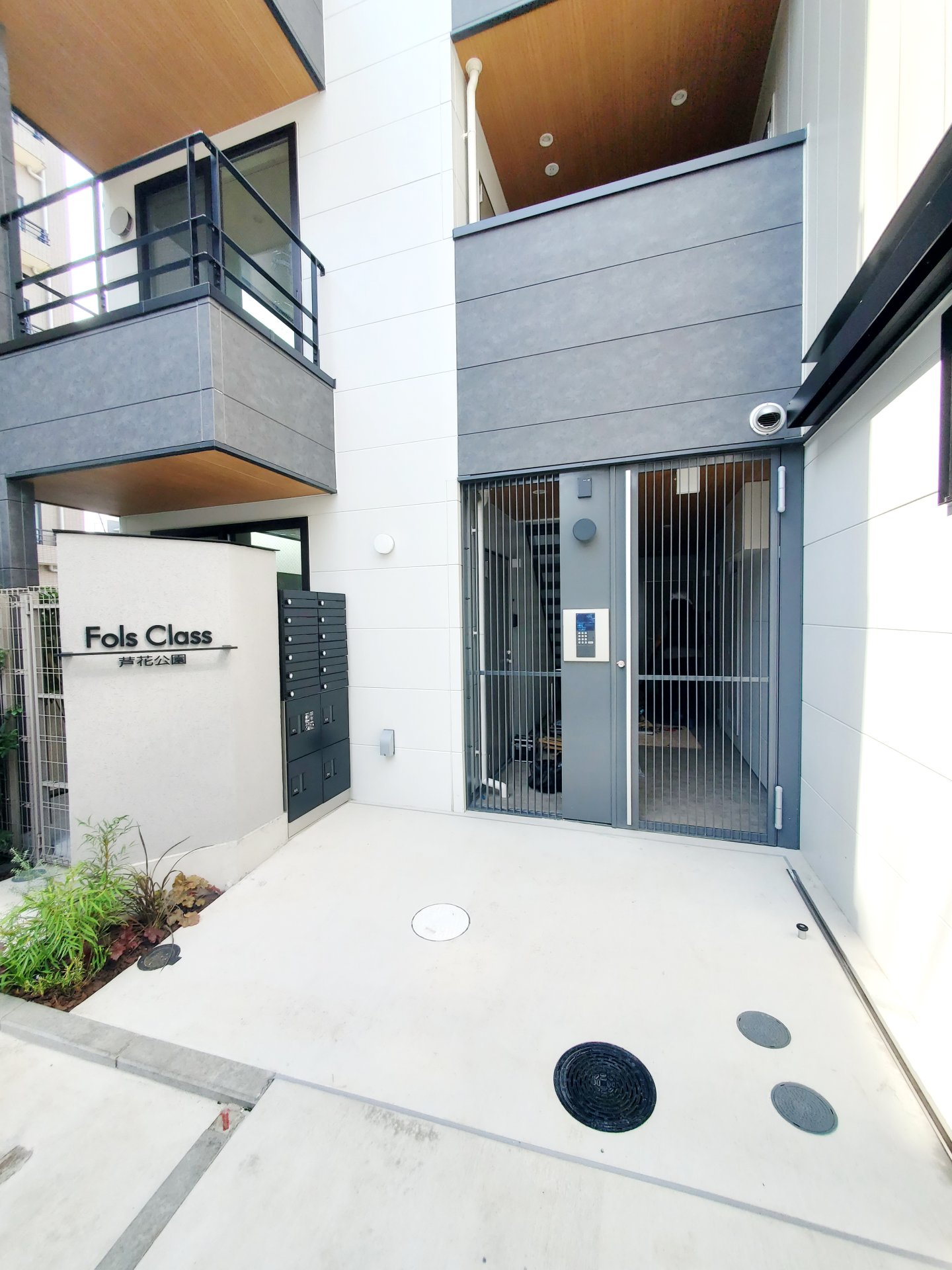 建物エントランス