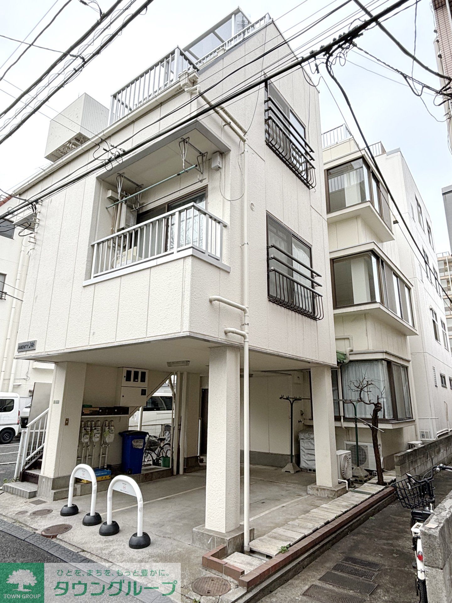 建物エントランス