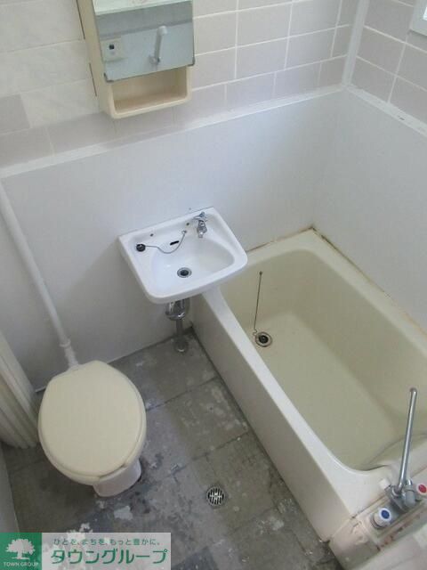 シャワールーム