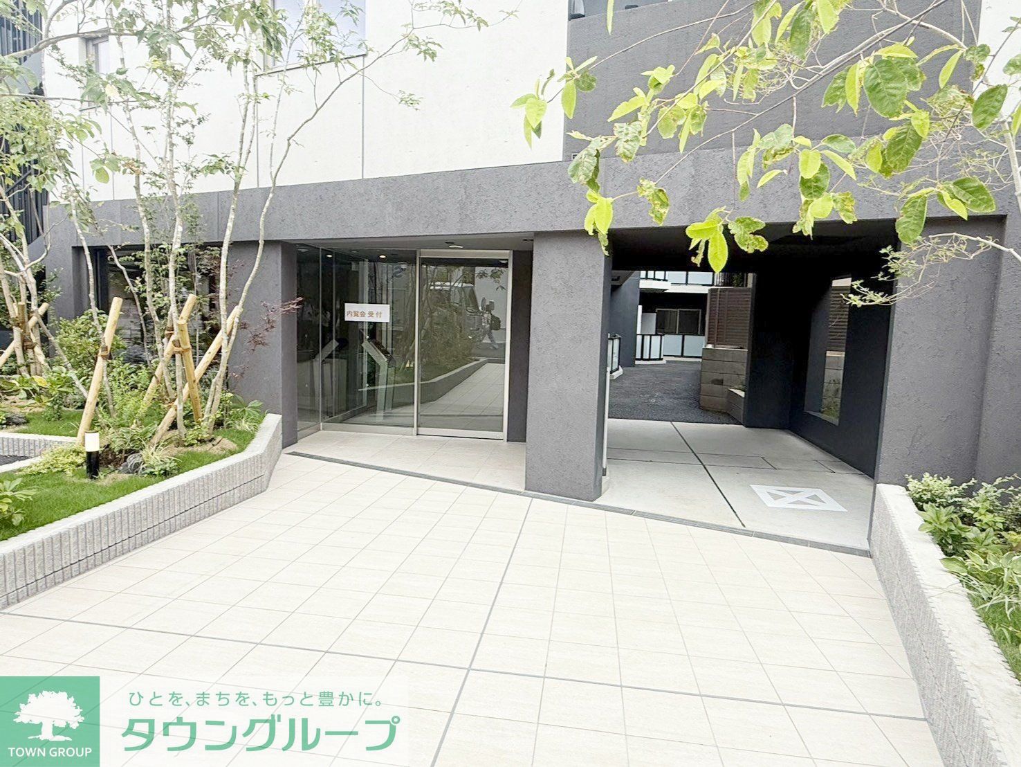 建物エントランス