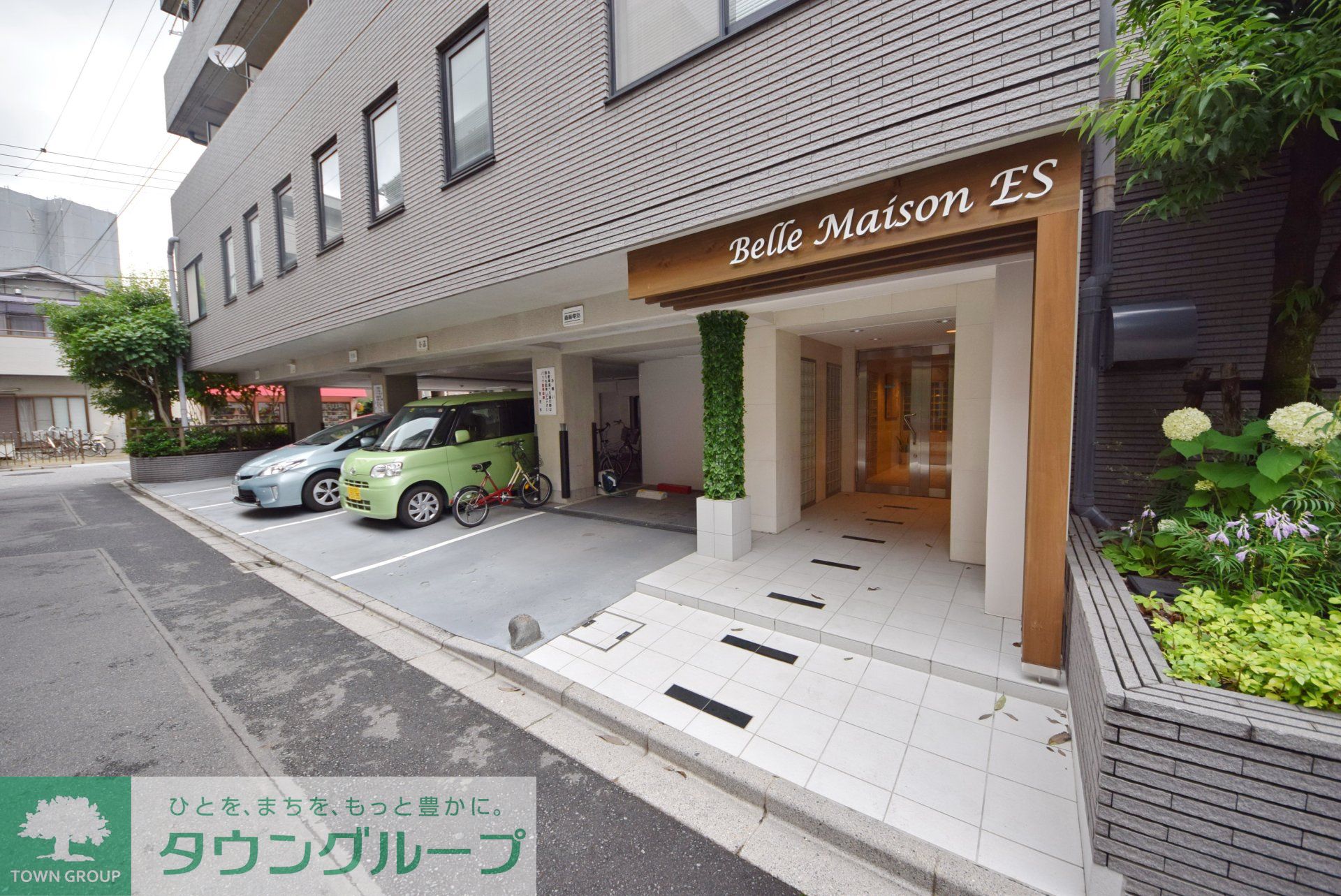 建物エントランス