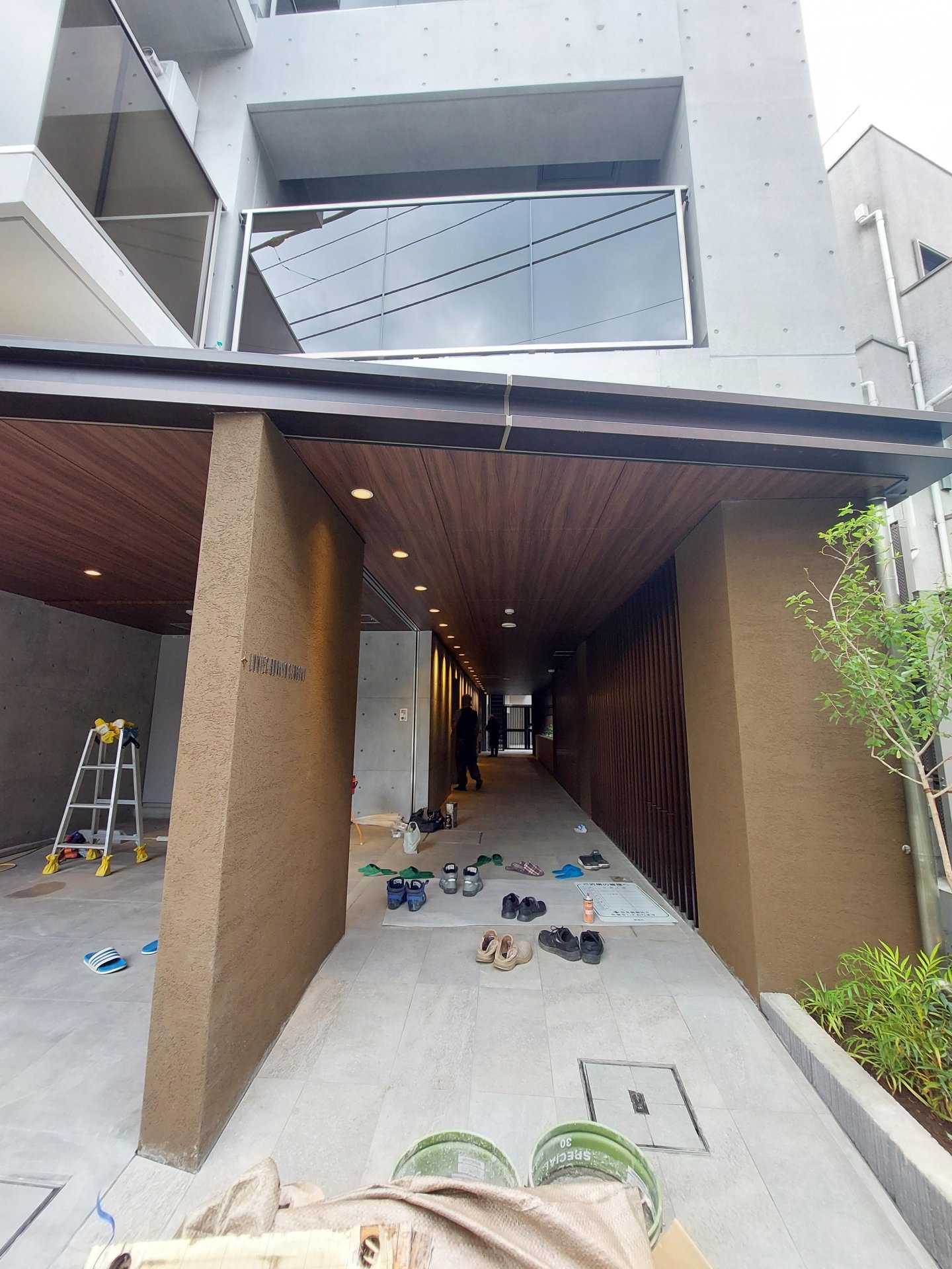 建物エントランス