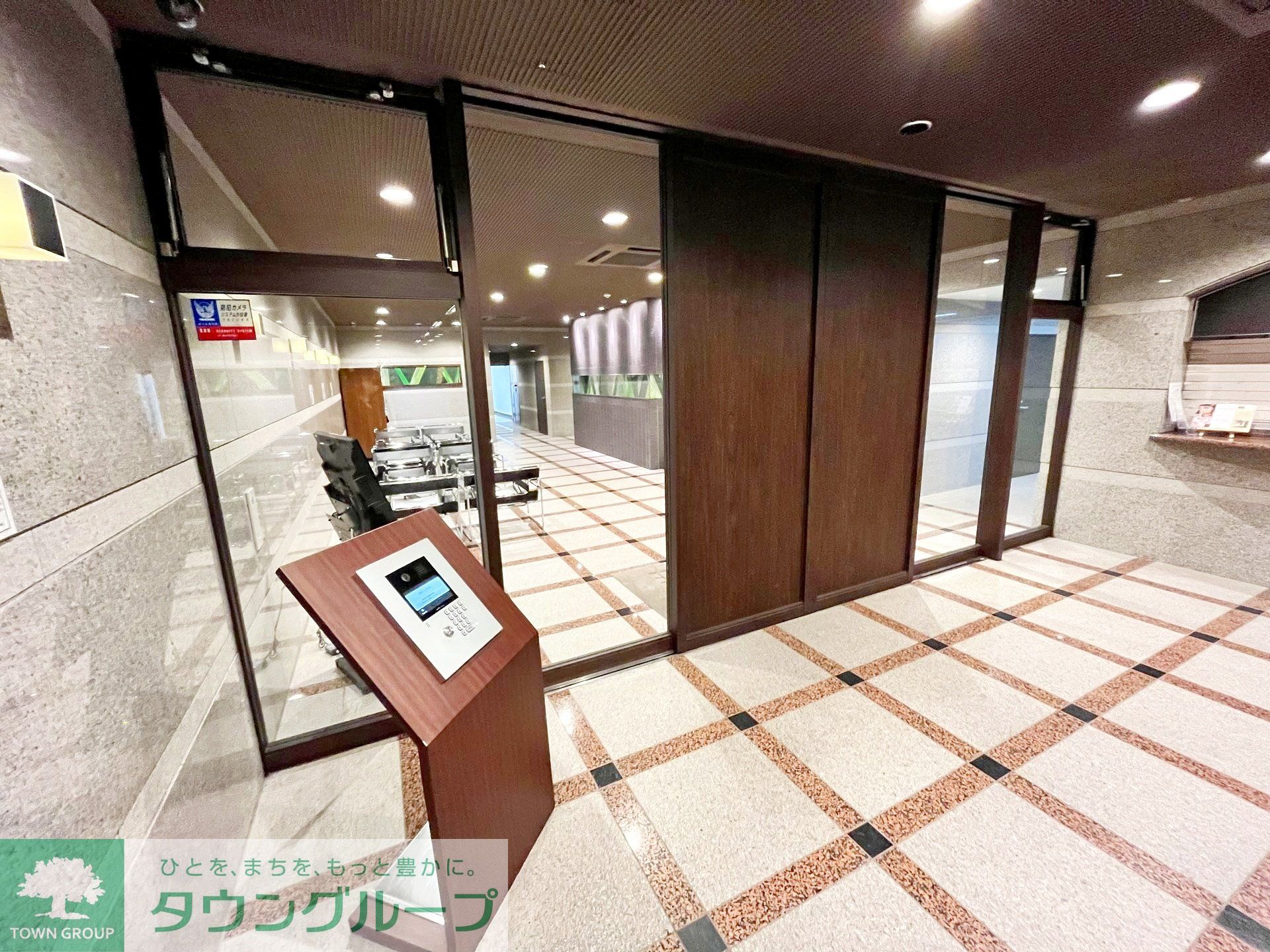 建物エントランス