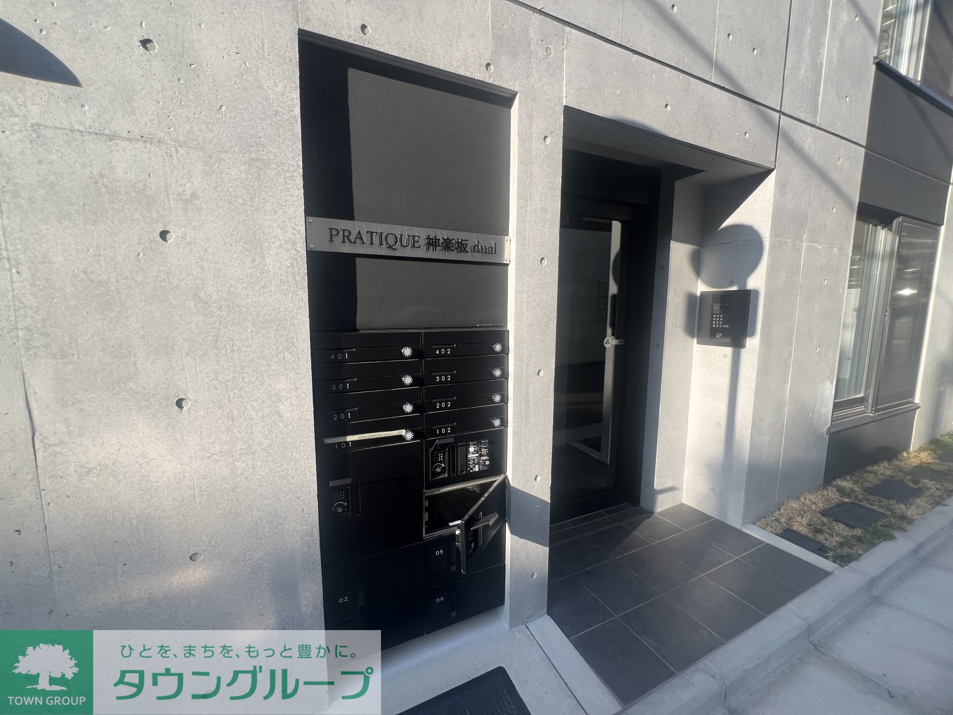 建物エントランス