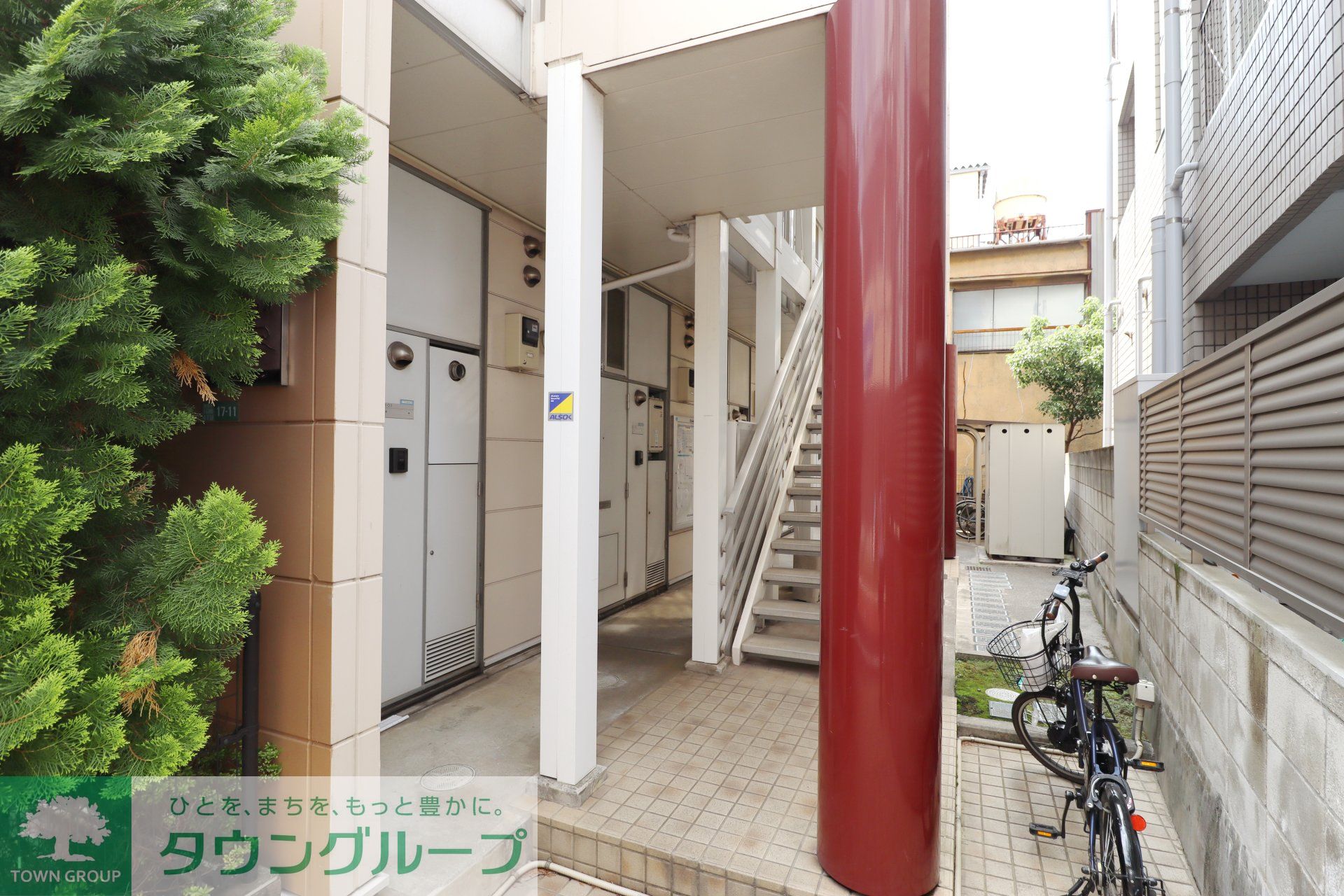 建物エントランス