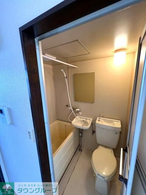 シャワールーム