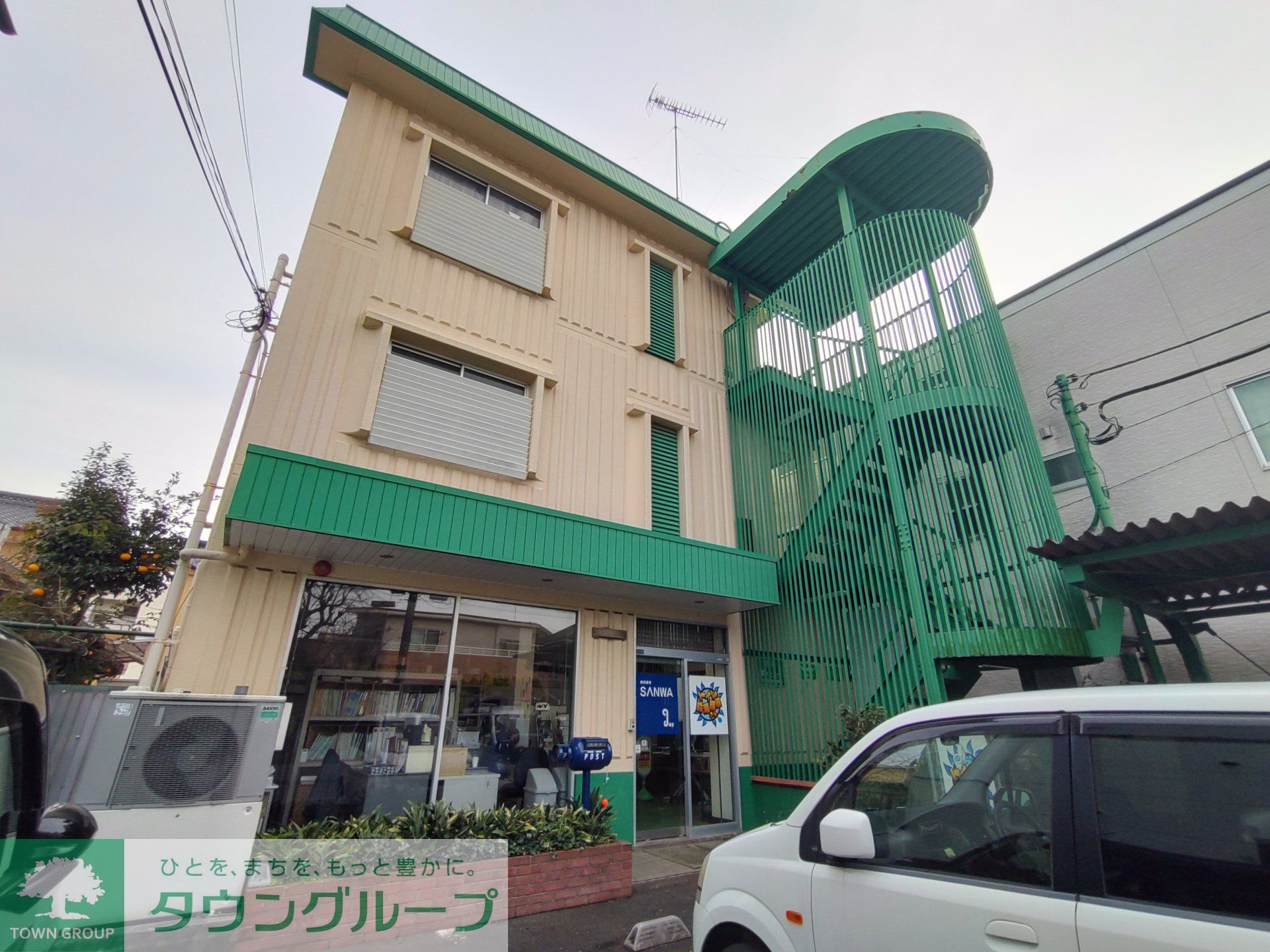 建物エントランス