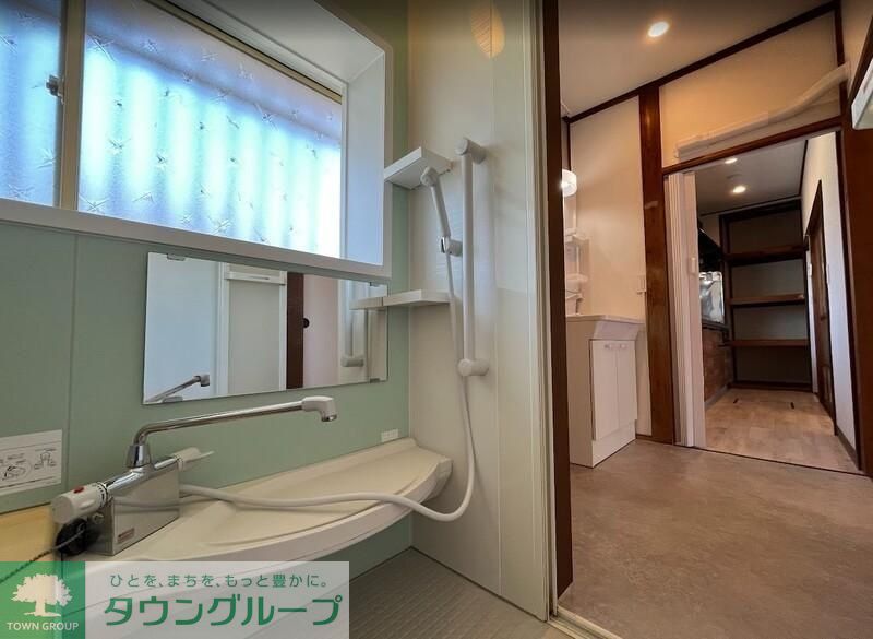 シャワールーム