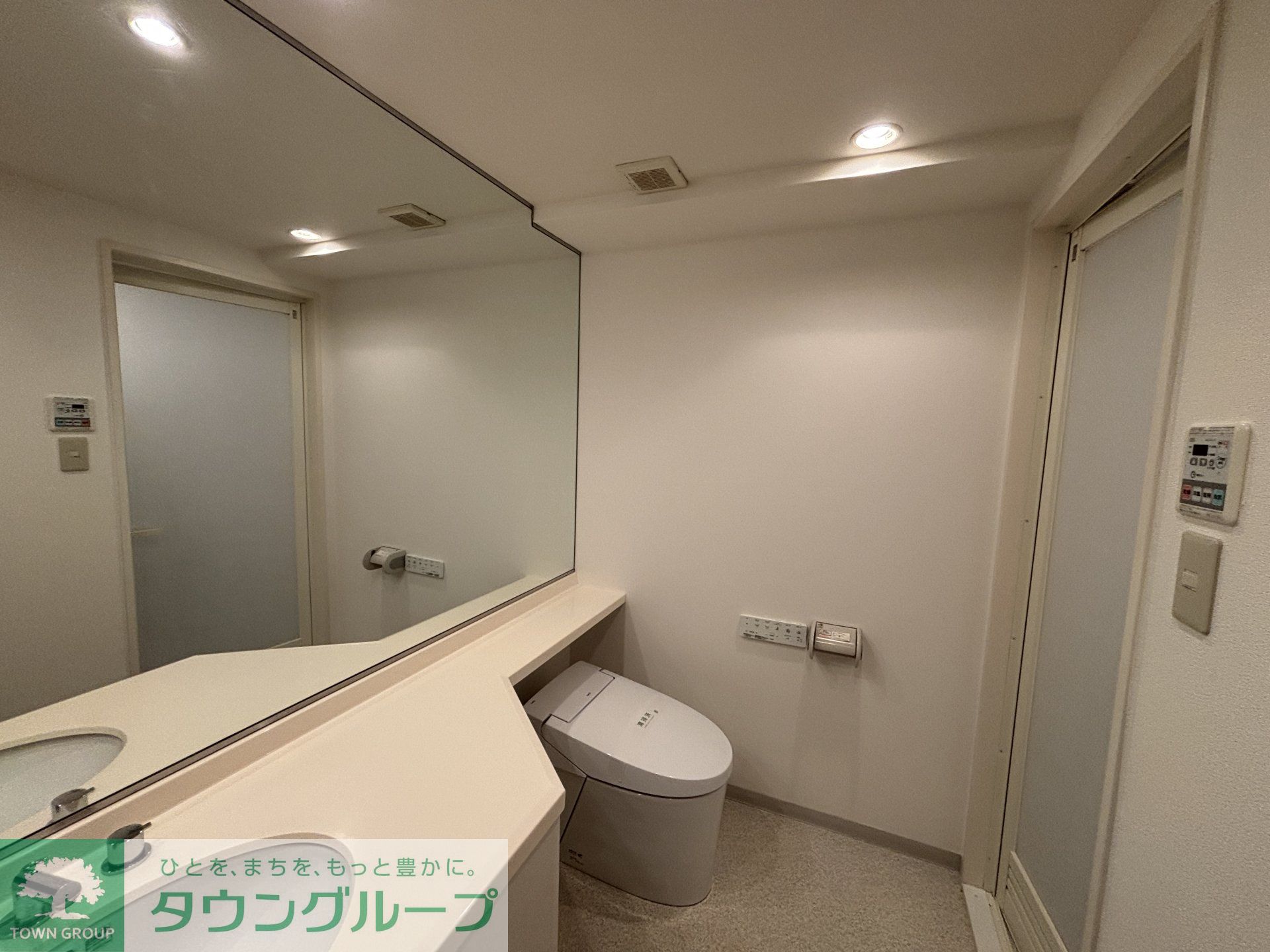 シャワールーム