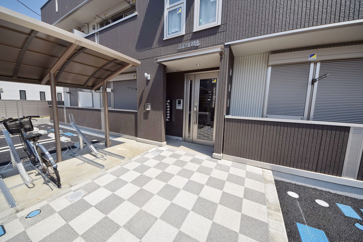 建物エントランス