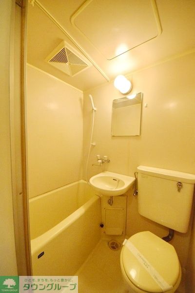 シャワールーム