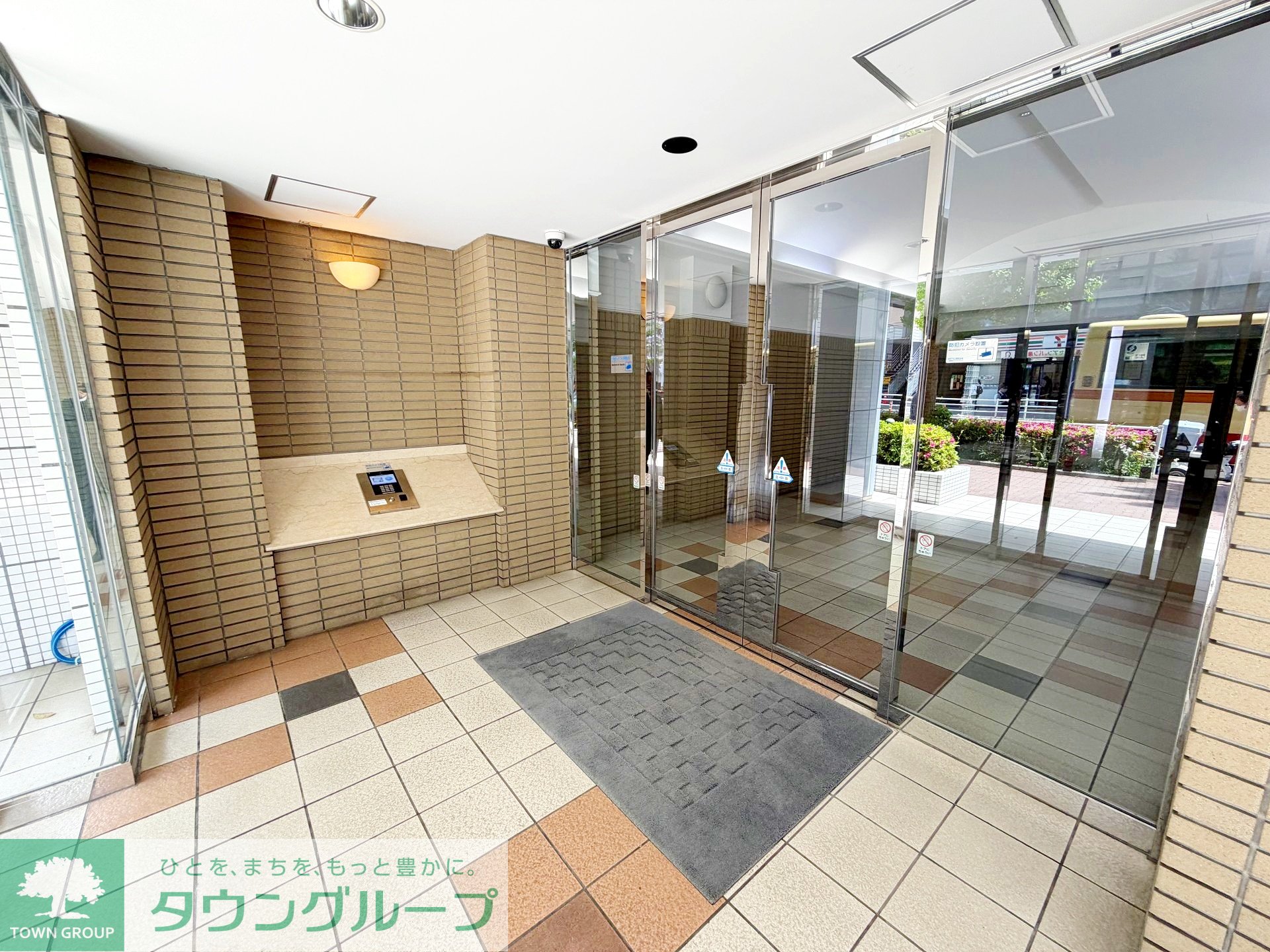 建物エントランス