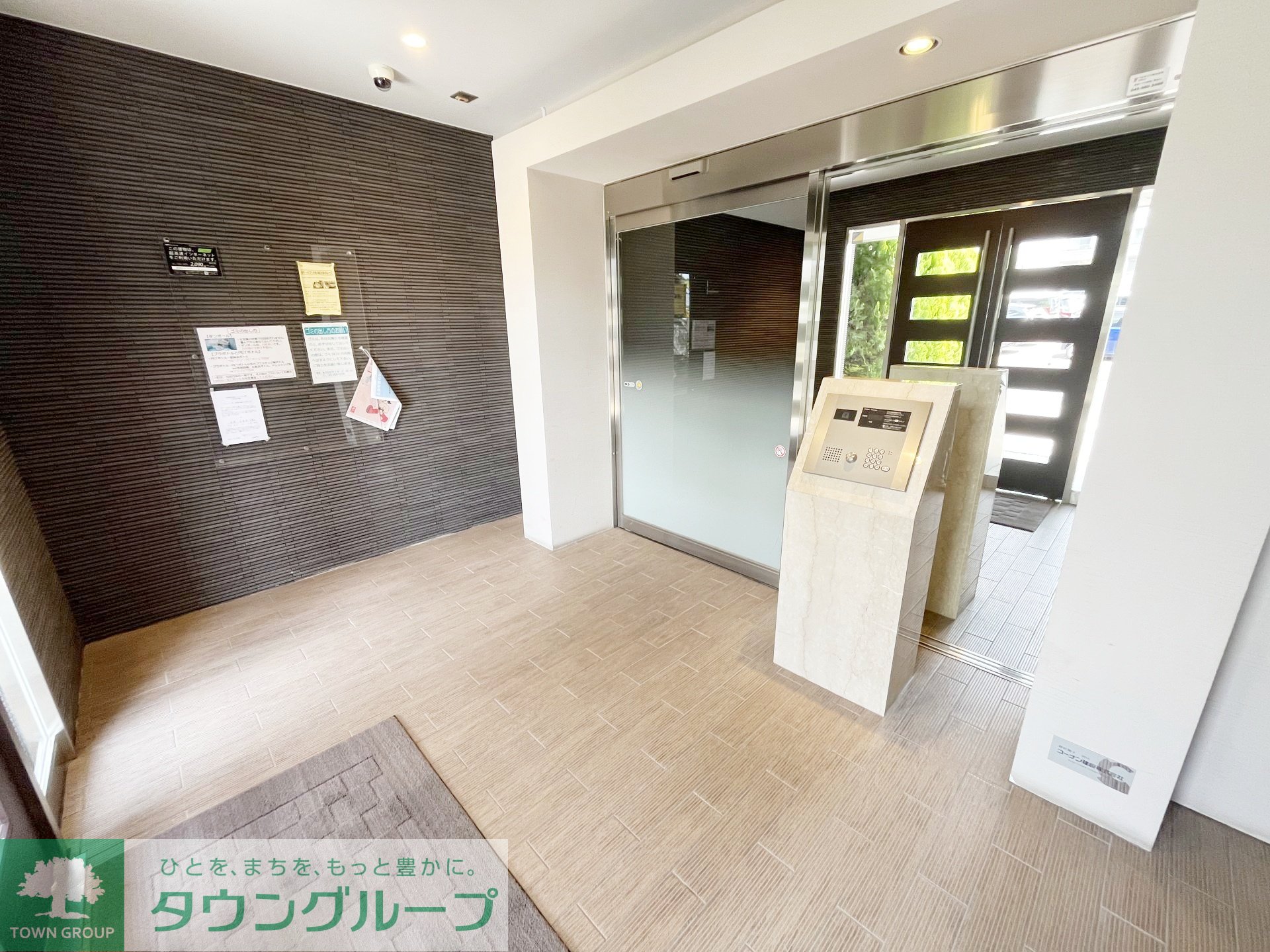 建物エントランス