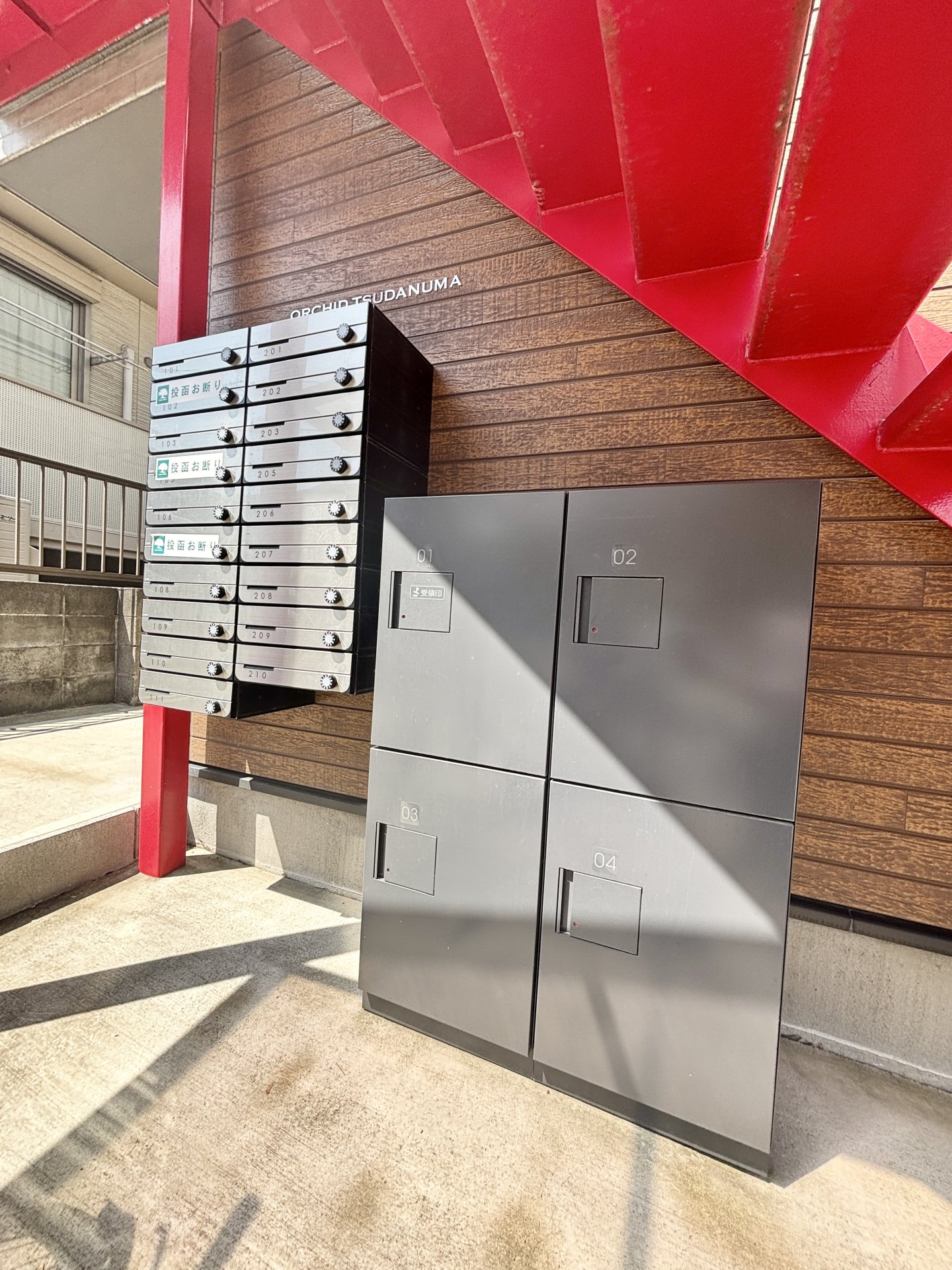 建物エントランス