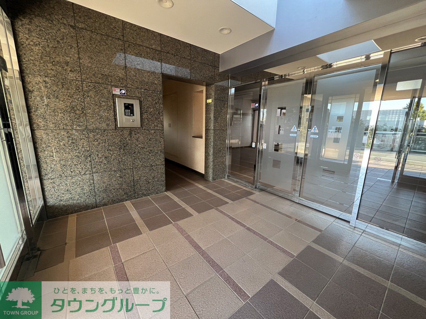 建物エントランス