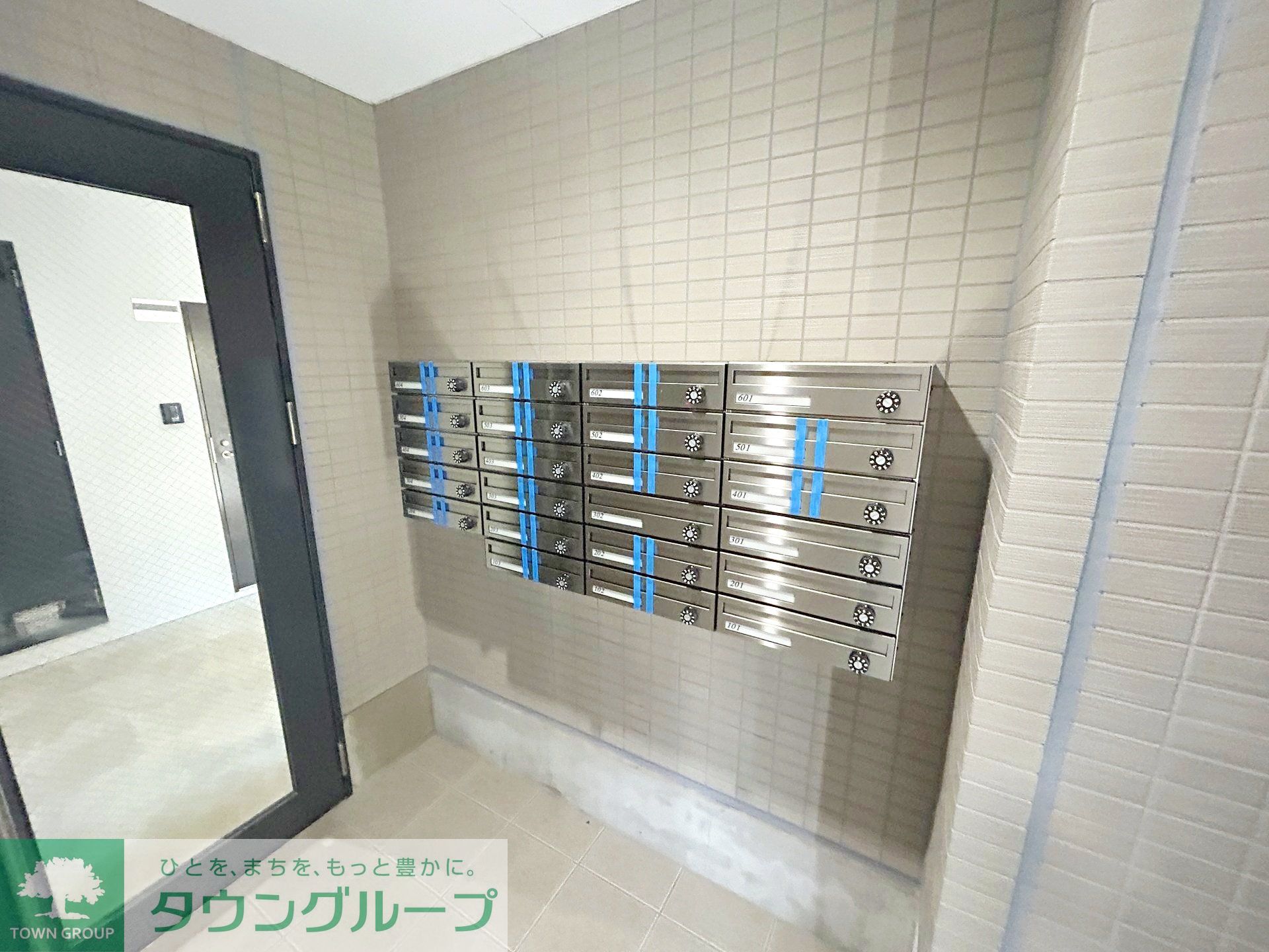 建物エントランス