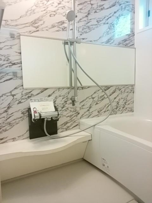 シャワールーム