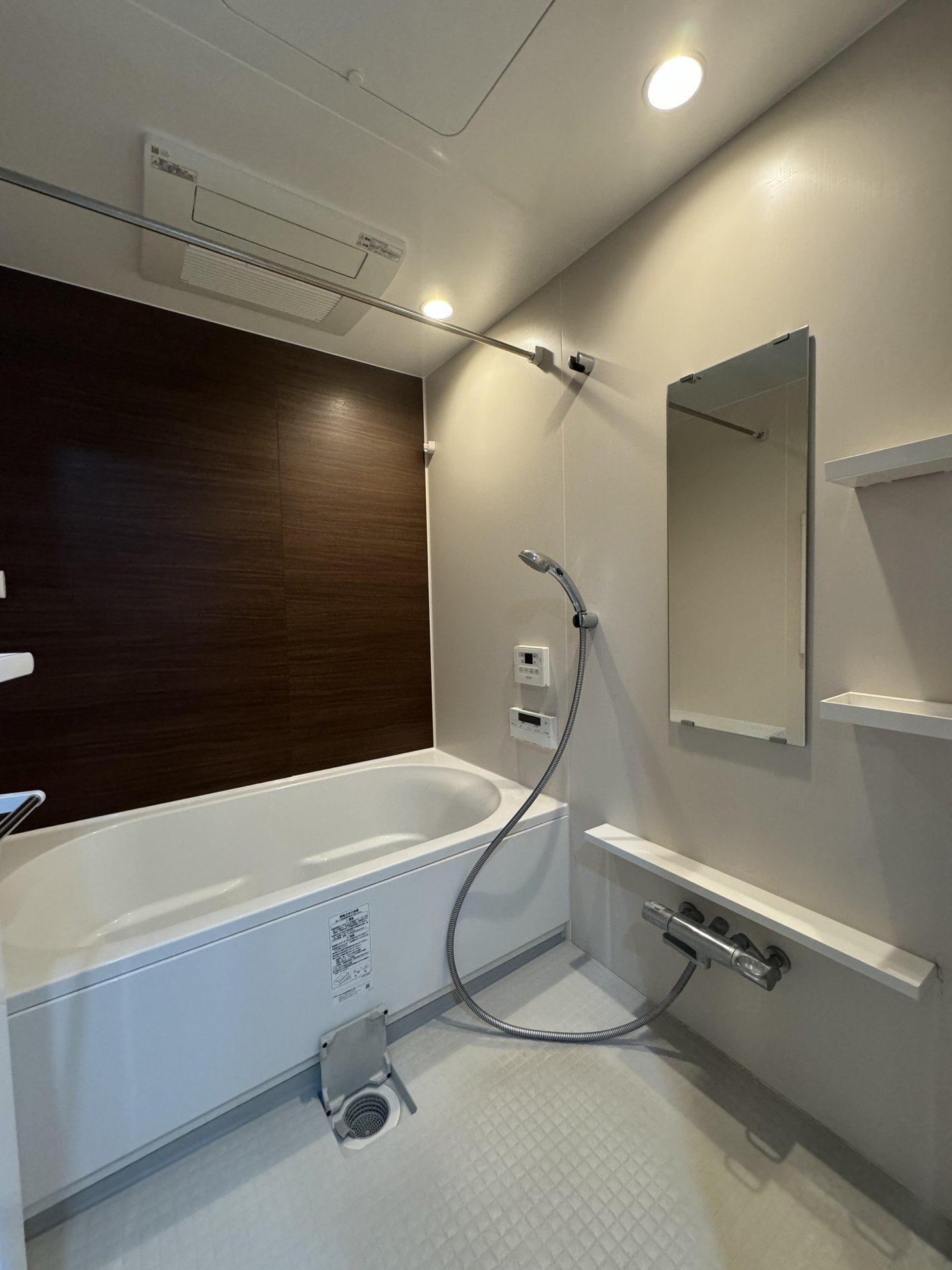 シャワールーム