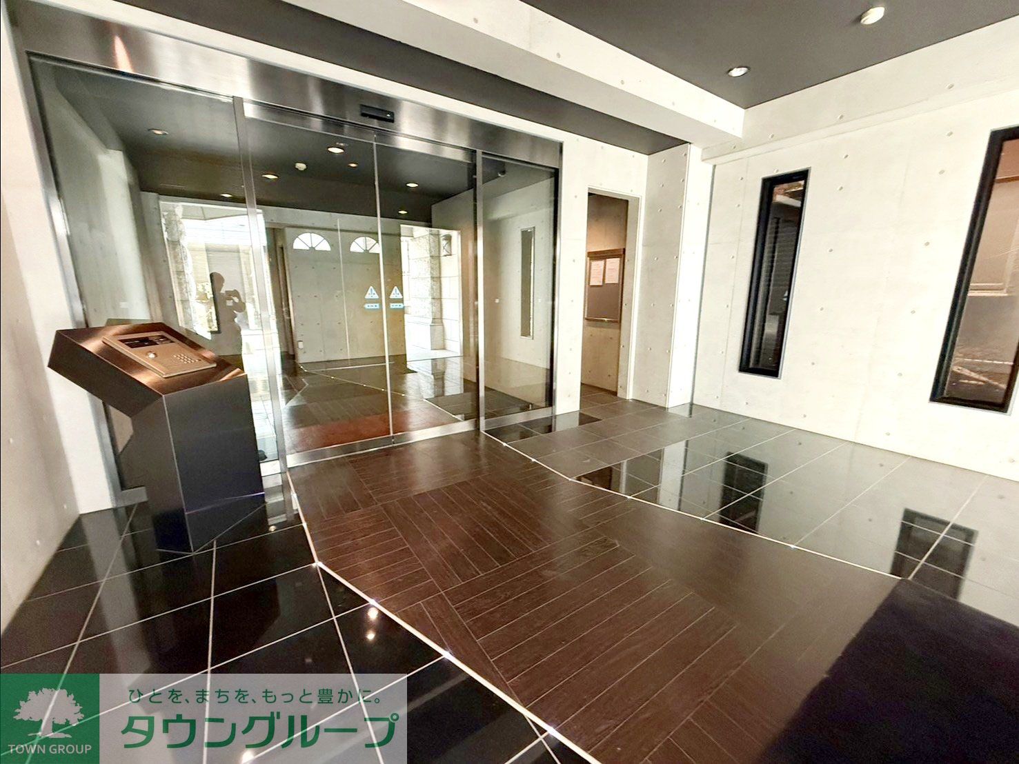 建物エントランス