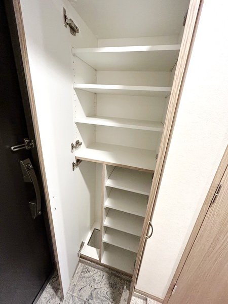 収納