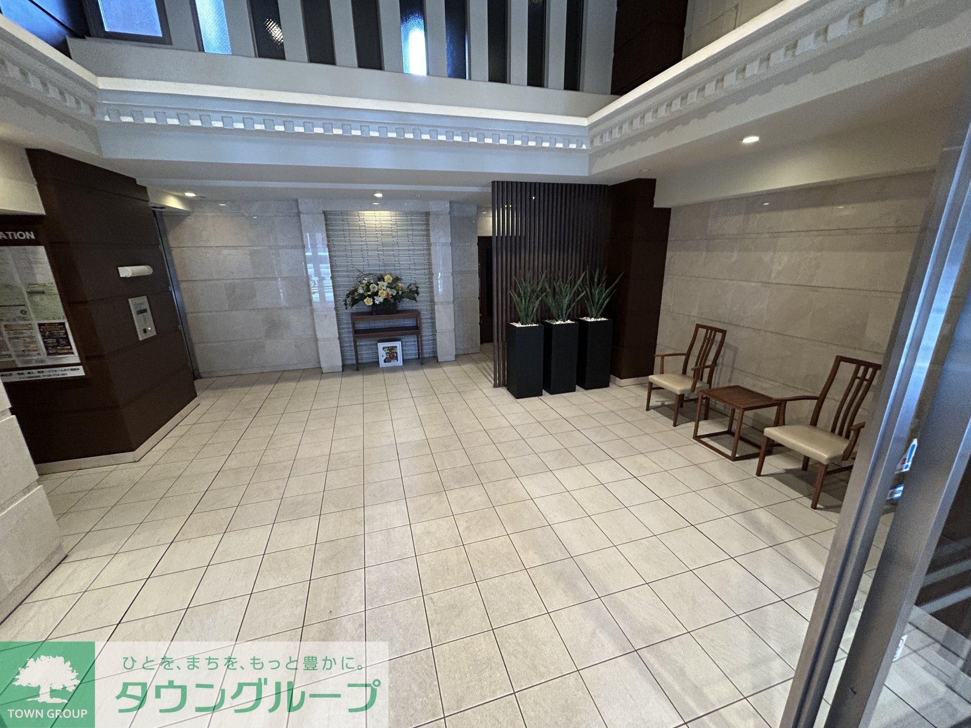 建物エントランス