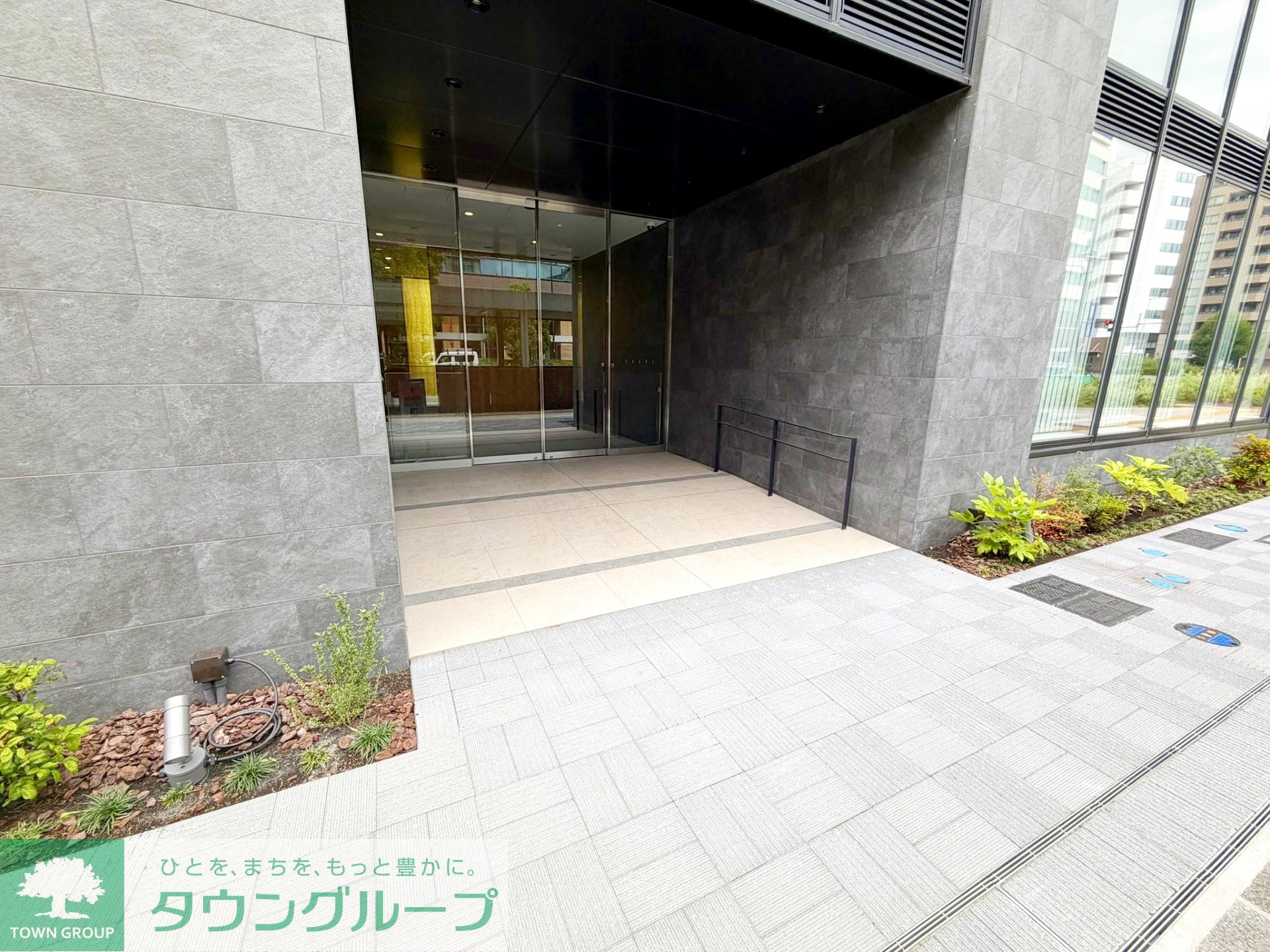 建物エントランス