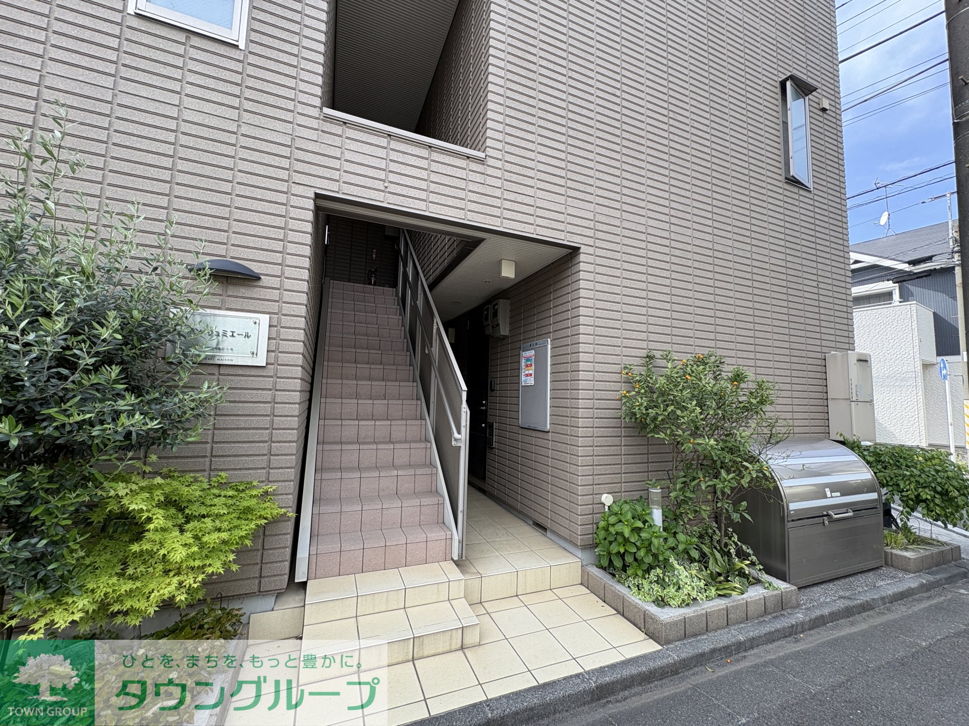 建物エントランス
