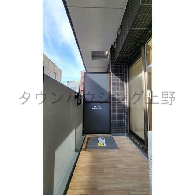 バルコニー