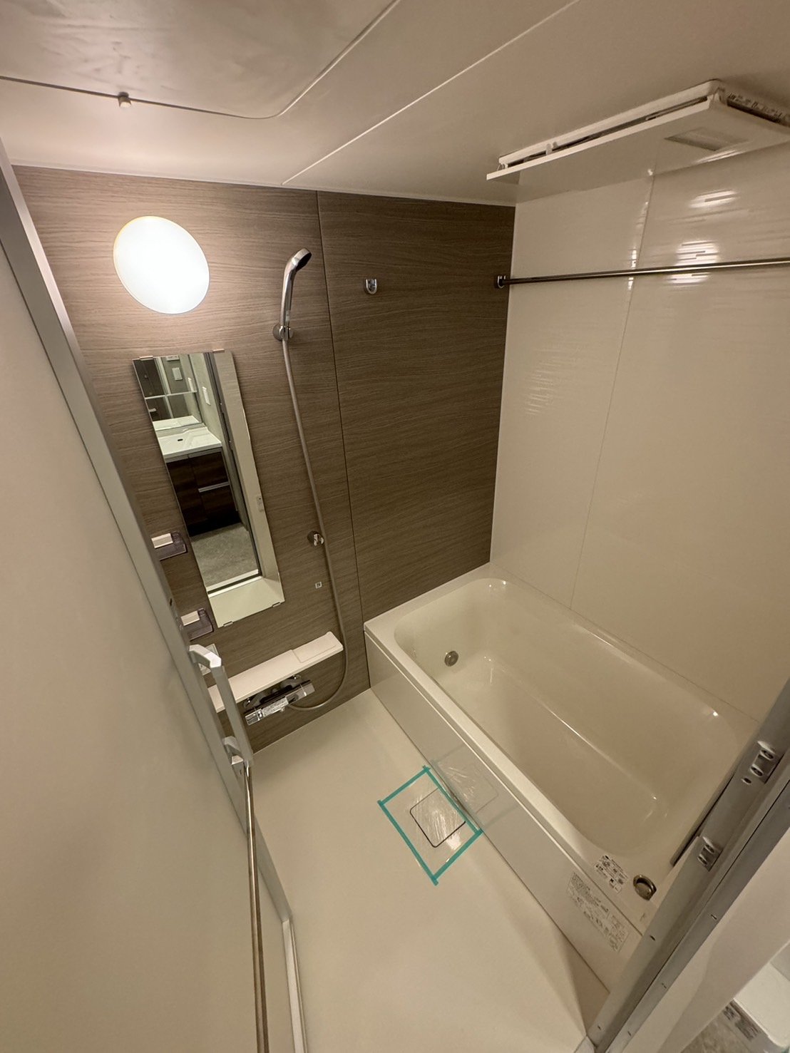 シャワールーム