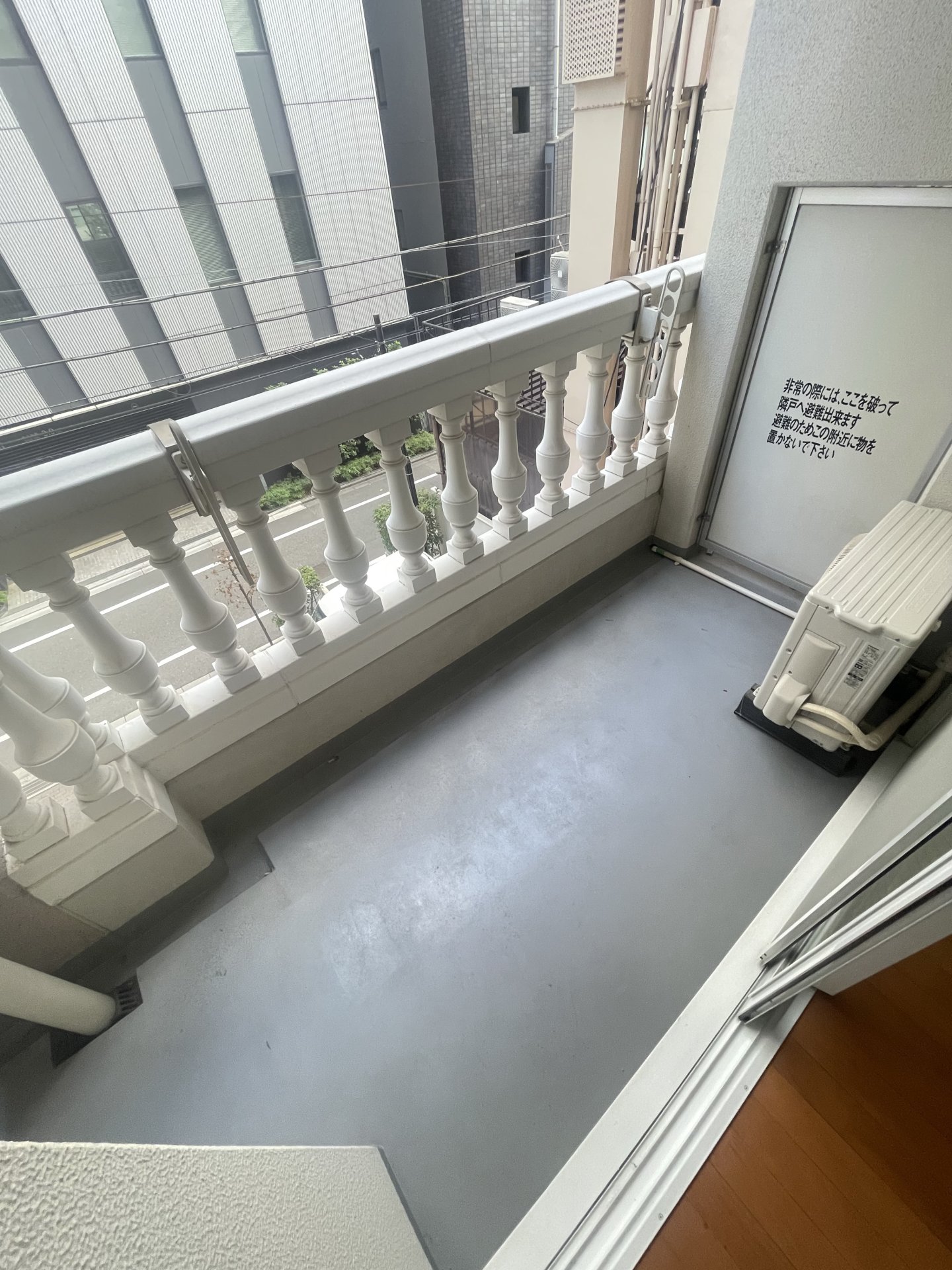 バルコニー
