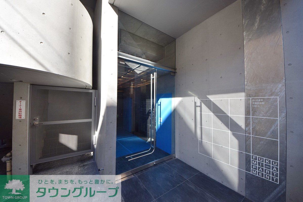 建物エントランス