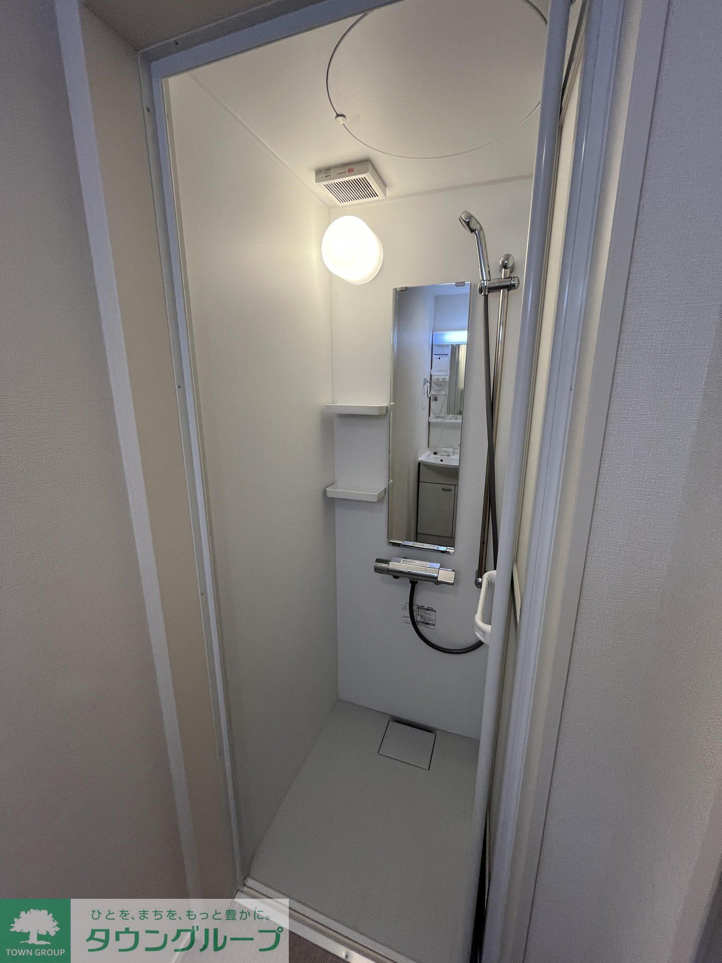 シャワールーム