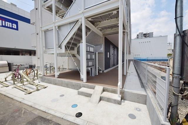 建物エントランス