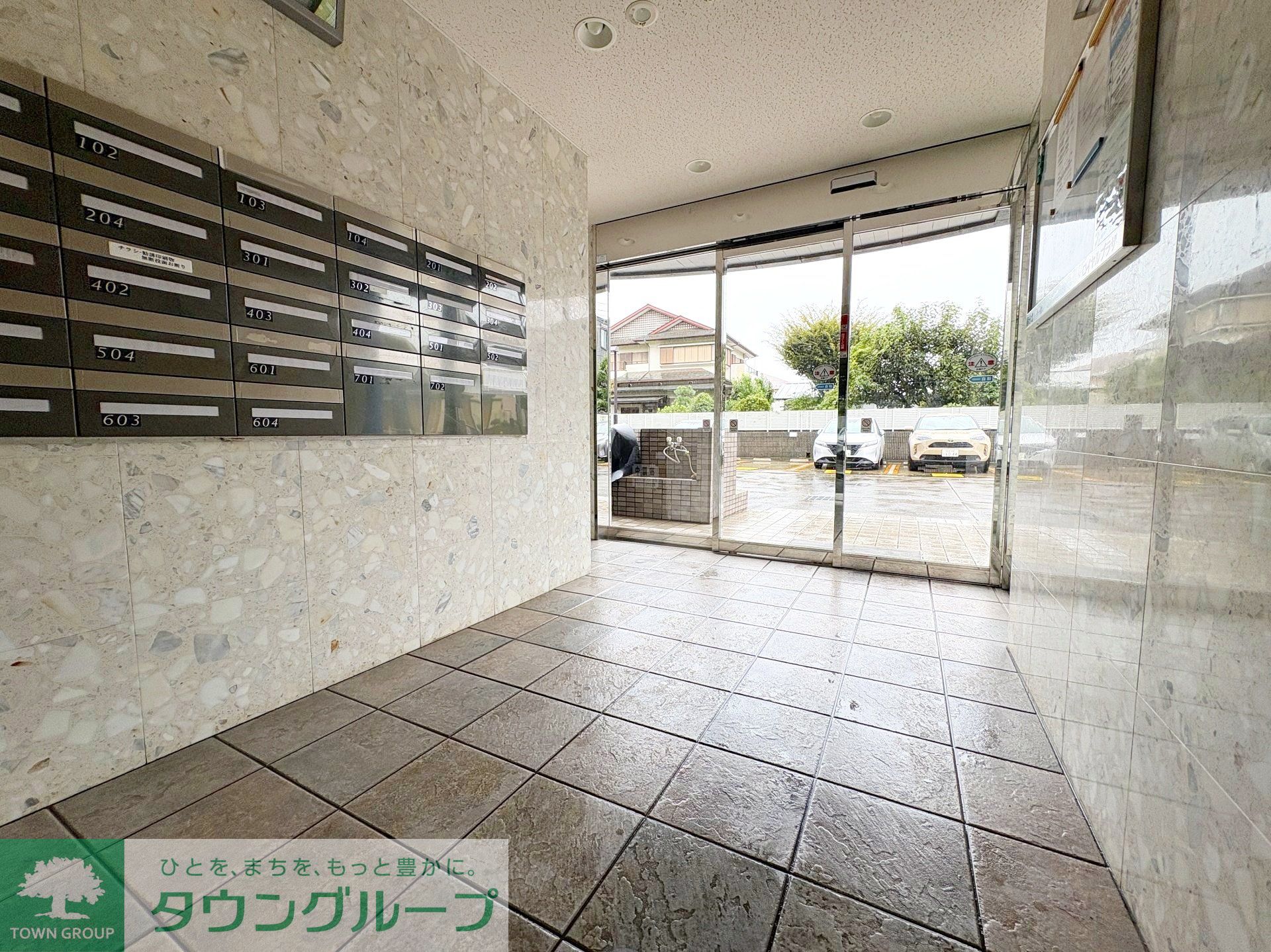 建物エントランス