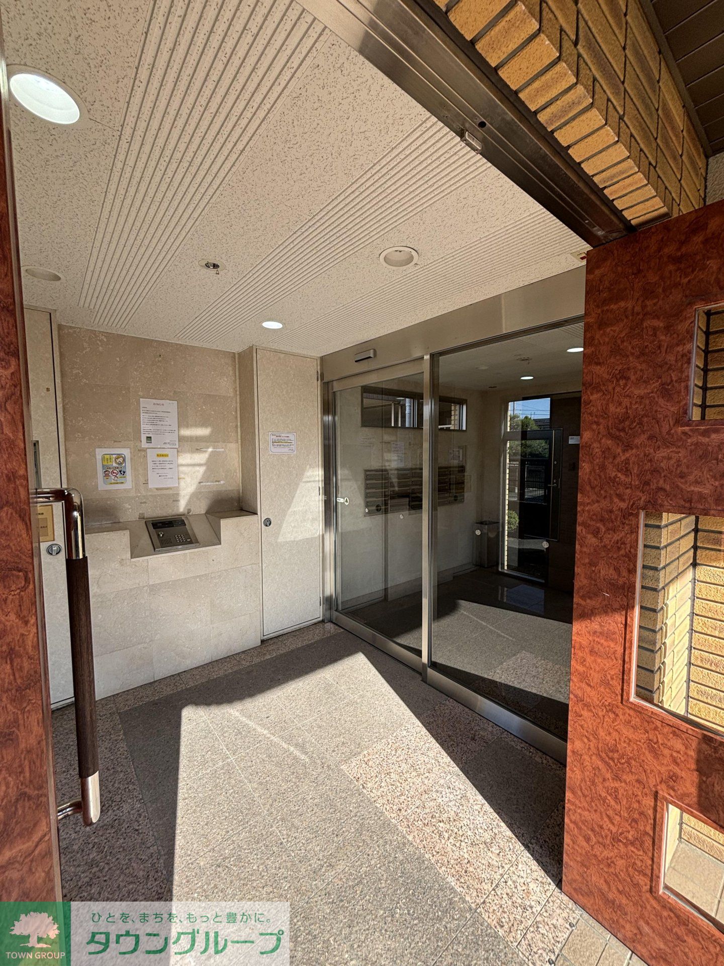 建物エントランス