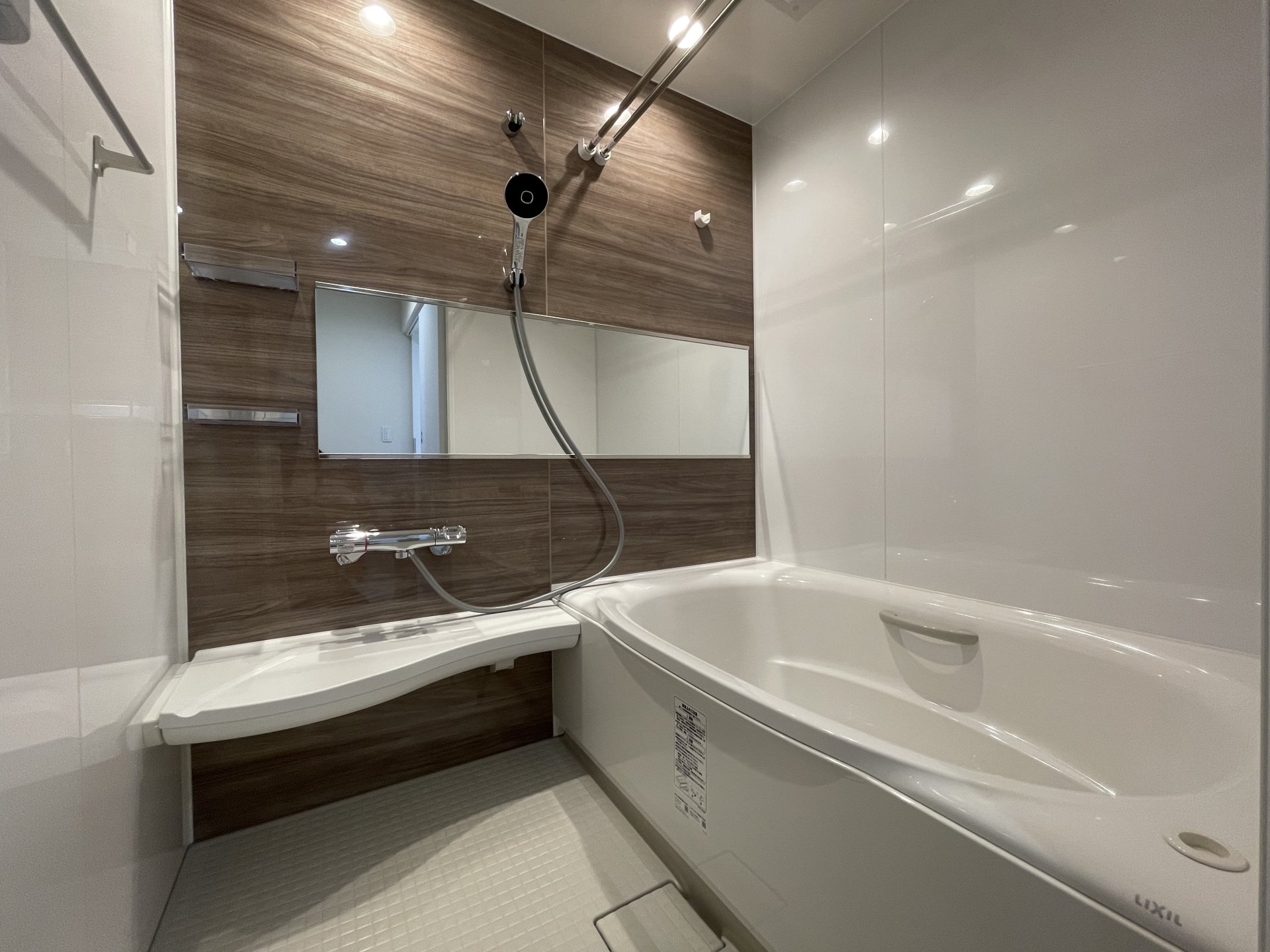 シャワールーム