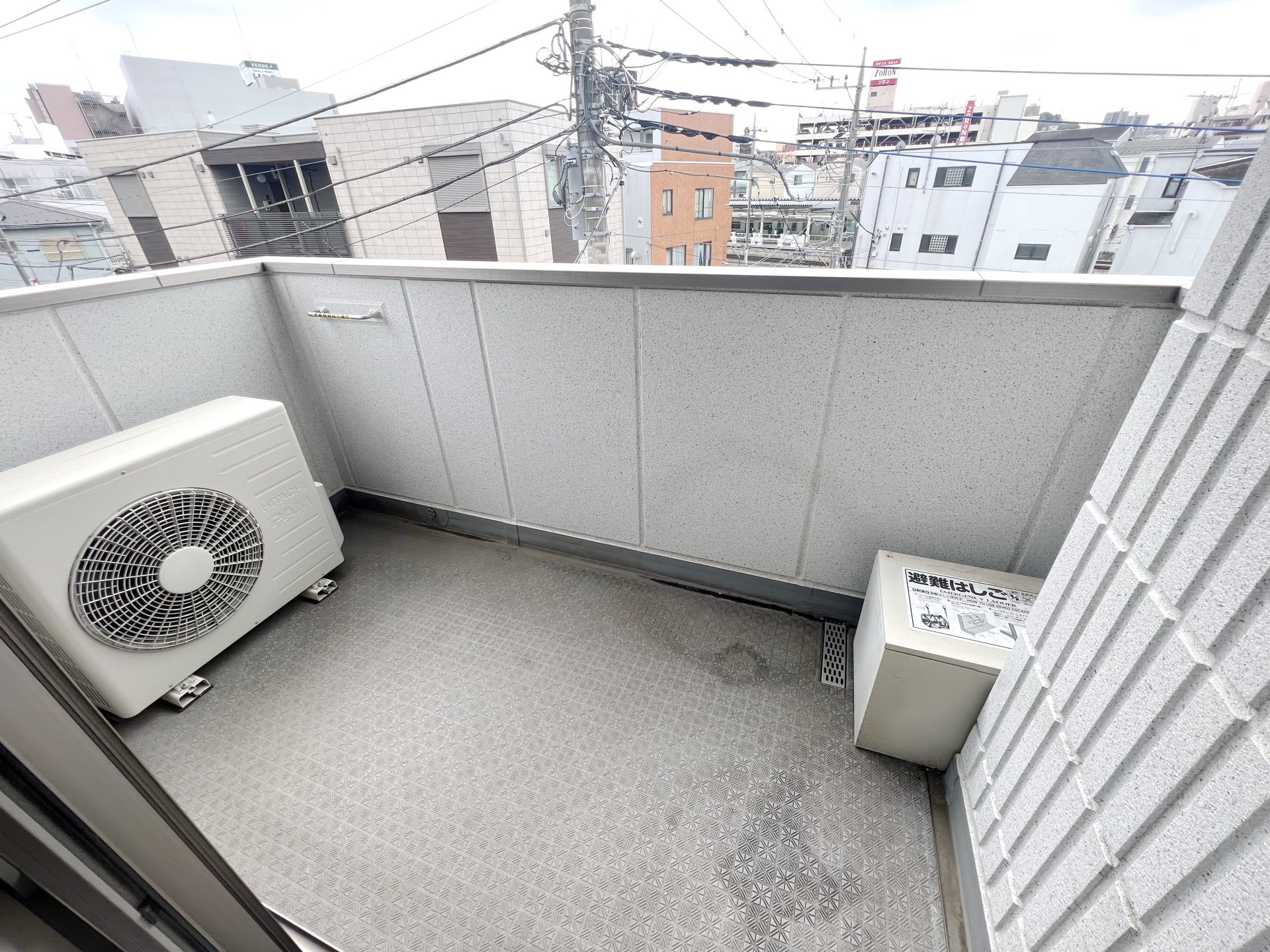 バルコニー