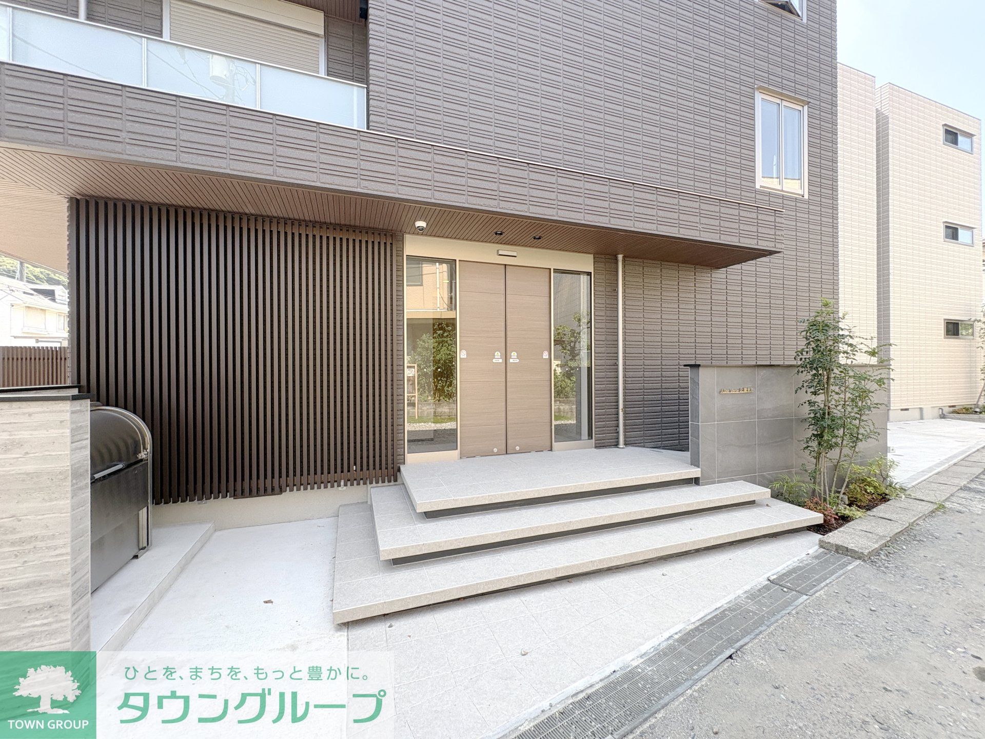 建物エントランス